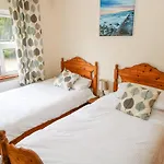 Lakeview Holiday home Pontoon